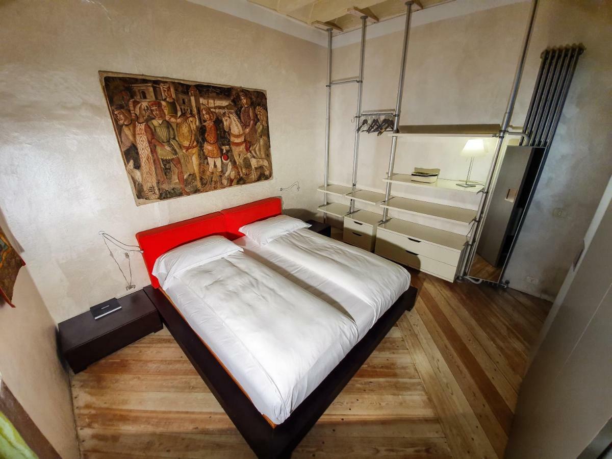 Flora Inn, Flora I - Nel Cuore Di Bergamo Alta Esterno foto